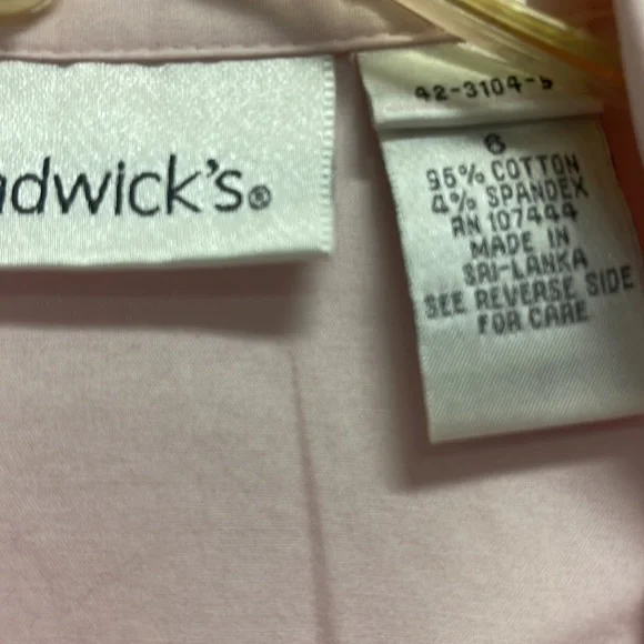 Pink button down - Picture 2 of 3